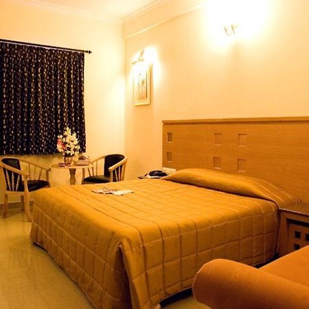 Park Plaza Hotel Coimbatore Extérieur photo